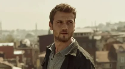 Түріктің әйгілі "Ғаламат ғасыр" сериалына түскен әртіс есірткі ісі бойынша ұсталды
