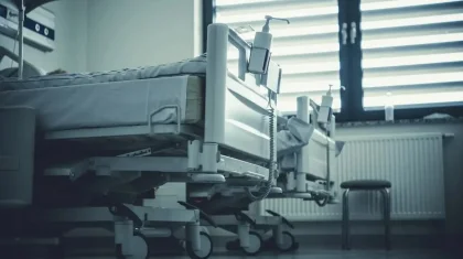 Астанада жүкті әйелдің егіз сәбиі шетінеп кетті