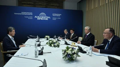 Президент General Atlantic төрағасы Уильям Фордпен кездесті