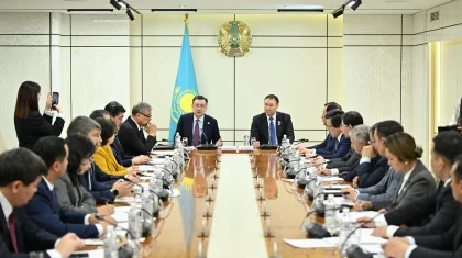 Өңірлерді дамыту, экология және кәсіпкерлік: Қазақстан Халық Кеңесінің комитеті жұмысын бастады