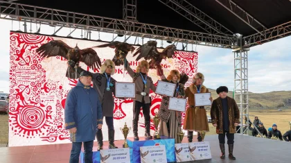 ШҚО-да өткен құсбегіліктен алғашқы Ашық Азия кубогінің жеңімпаздары марапатталды