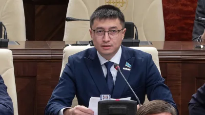 «Интернет жоқ жерде жүк құжаттарын қалай рәсімдейді?»: депутат Көлік министрлігінің бірыңғай жүйесін сынға алды