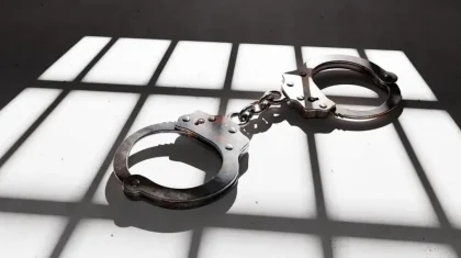«Жүк көлігімен бірге өртеп жібереміз»: Шымкентте қоқан-лоқы көрсеткен екі еркек ұсталды