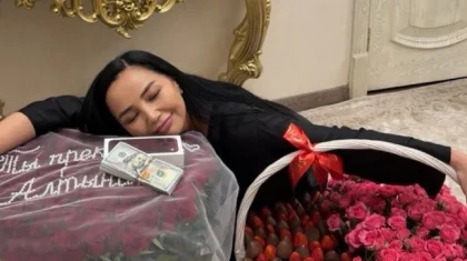 Бір уыс доллар мен айфон 18: әнші Алтынай Жорабаеваның туған күніне күйеуі не сыйлады