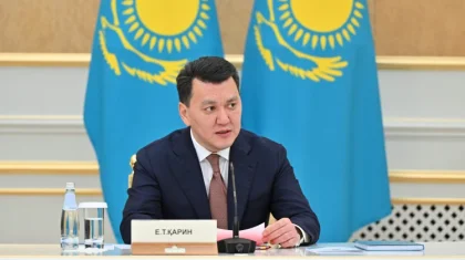 Ерлан Қарин надандық пен радикализмді насихаттауға қарсы қатаң ұстаным танытуға шақырды