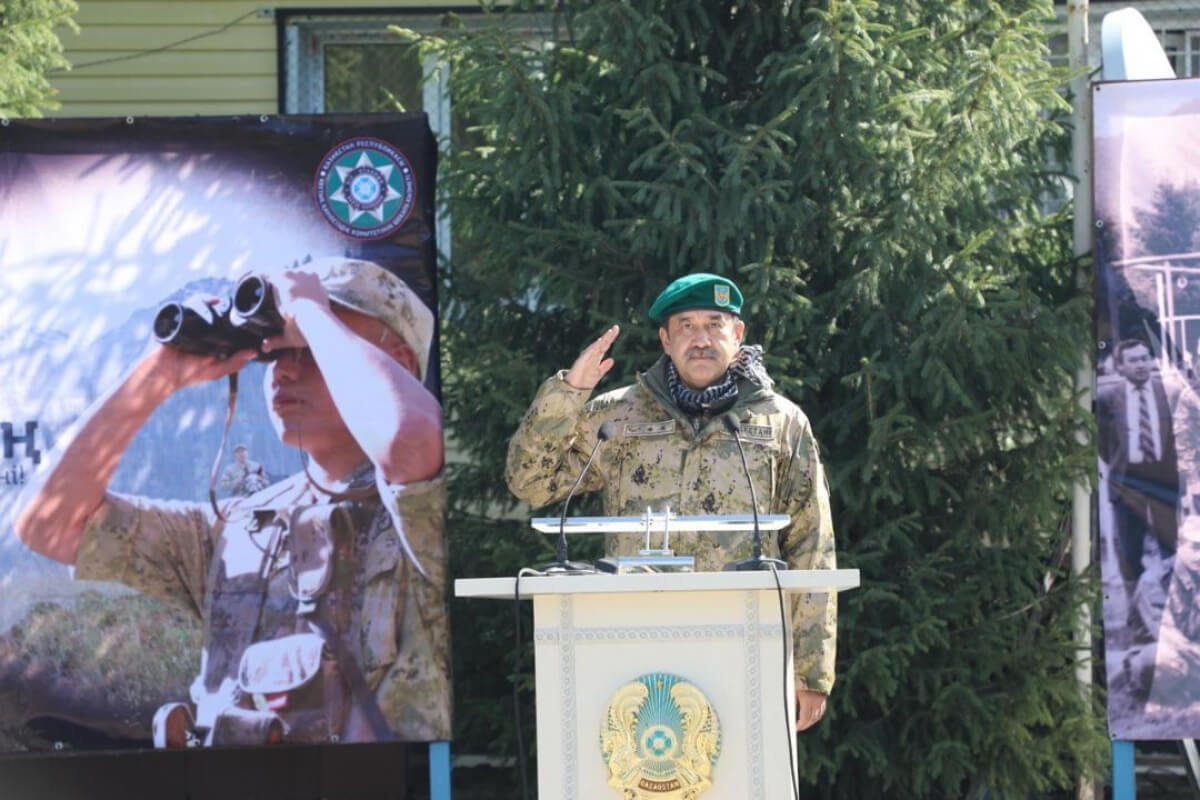 ҰҚК төрағасы Кәрім Мәсімов қазақстандық шекарашыларды құттықтады