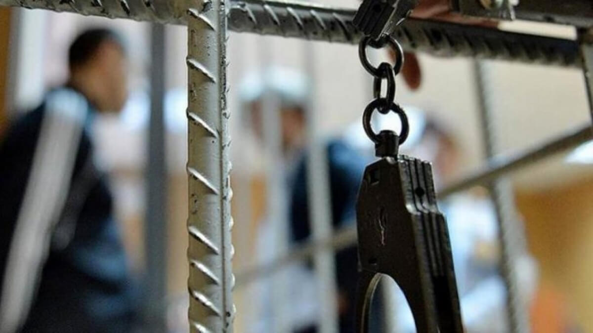 Ақтауда 700-ге жуық адамды алдап соққан қаржы пирамидасының қос қызметкері сотталды