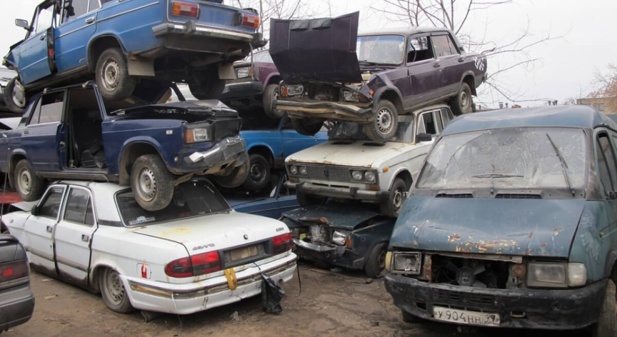 металлолом авто. переработка машин. утиль авто в казахстане. утиль авто в казахстане. утильсбор на автомобили.