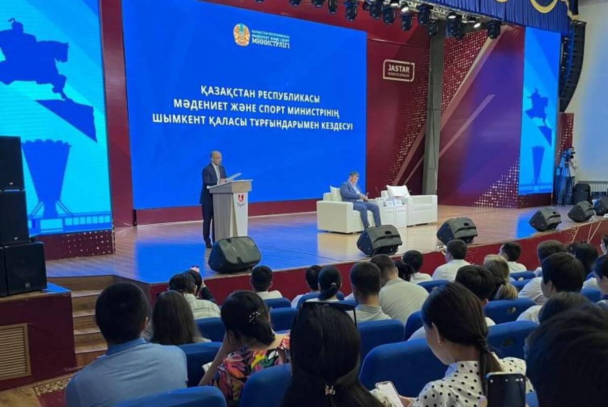Ертеңнен бастап мәдениет қызметкерлерінің еңбекақысы 75 пайызға өседі – Д.Абаев