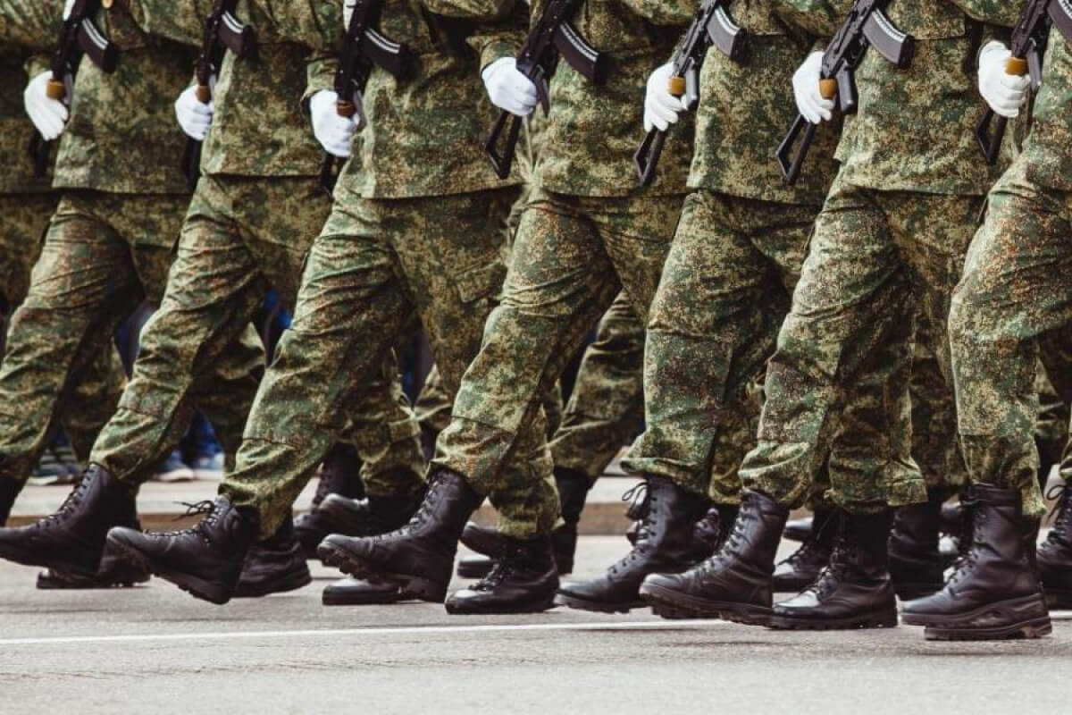 Төрт гарнизонда 825 млн теңгенің мүлкі мен қорғаныс құралдары ұрланған - Бас әскери прокуратура