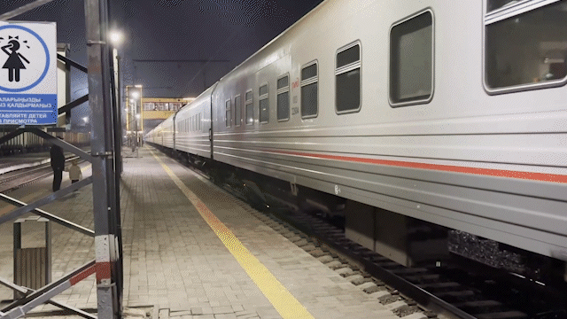 Шетелден көлік жеткіземін: Қазақстан азаматы бірнеше адамның ақшасын алып, Ресейге қашып кеткен