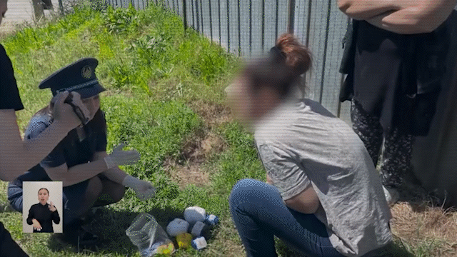 «18 мың доза»: Қазақстанда соңғы 10 күнде жастар есірткі таратып жүрген жерінен ұсталды