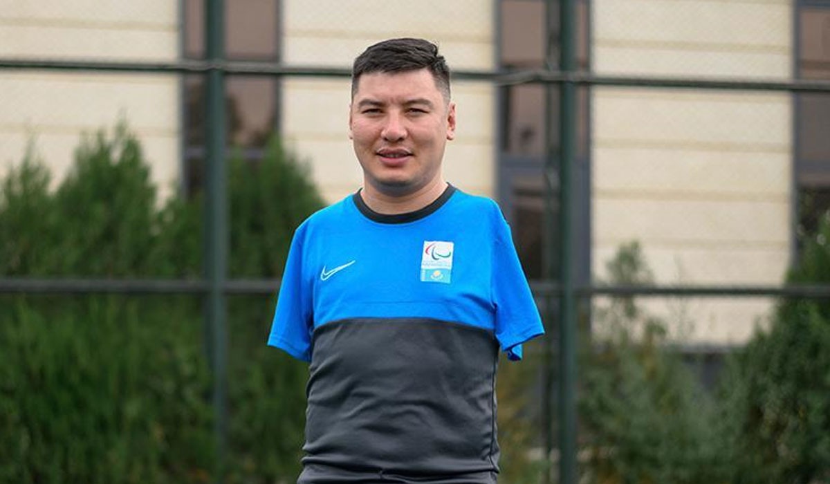 Виртуалды секс туралы не айтуға болады Видеоны қараңыз: кеуделі әйелді былғады