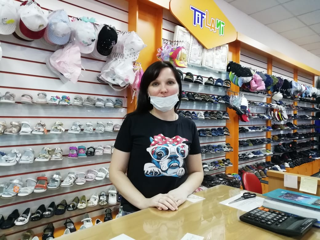 Өзбек әйелдері сыртта