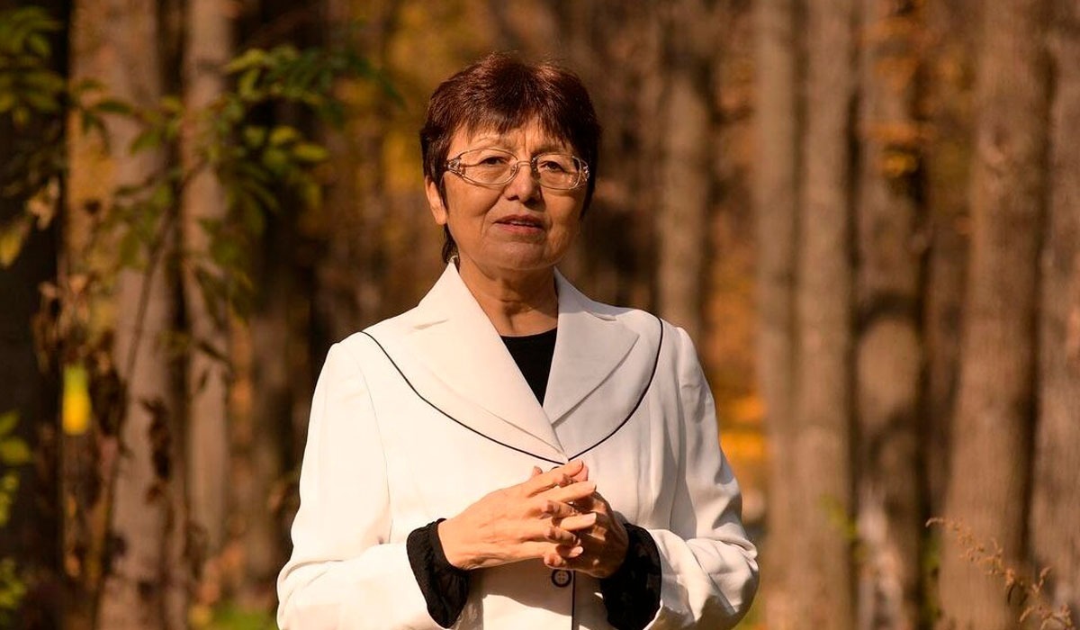 Порнопортал, есектің іші ауырады