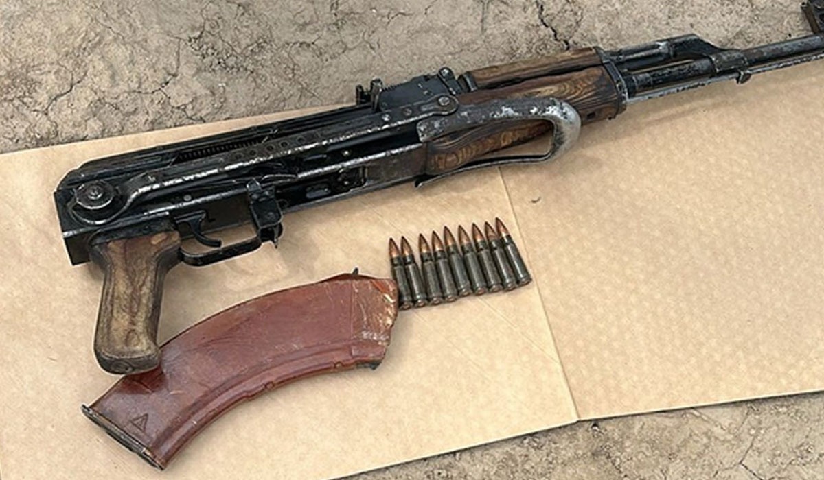 Интернетте қыздардың бетіне контур