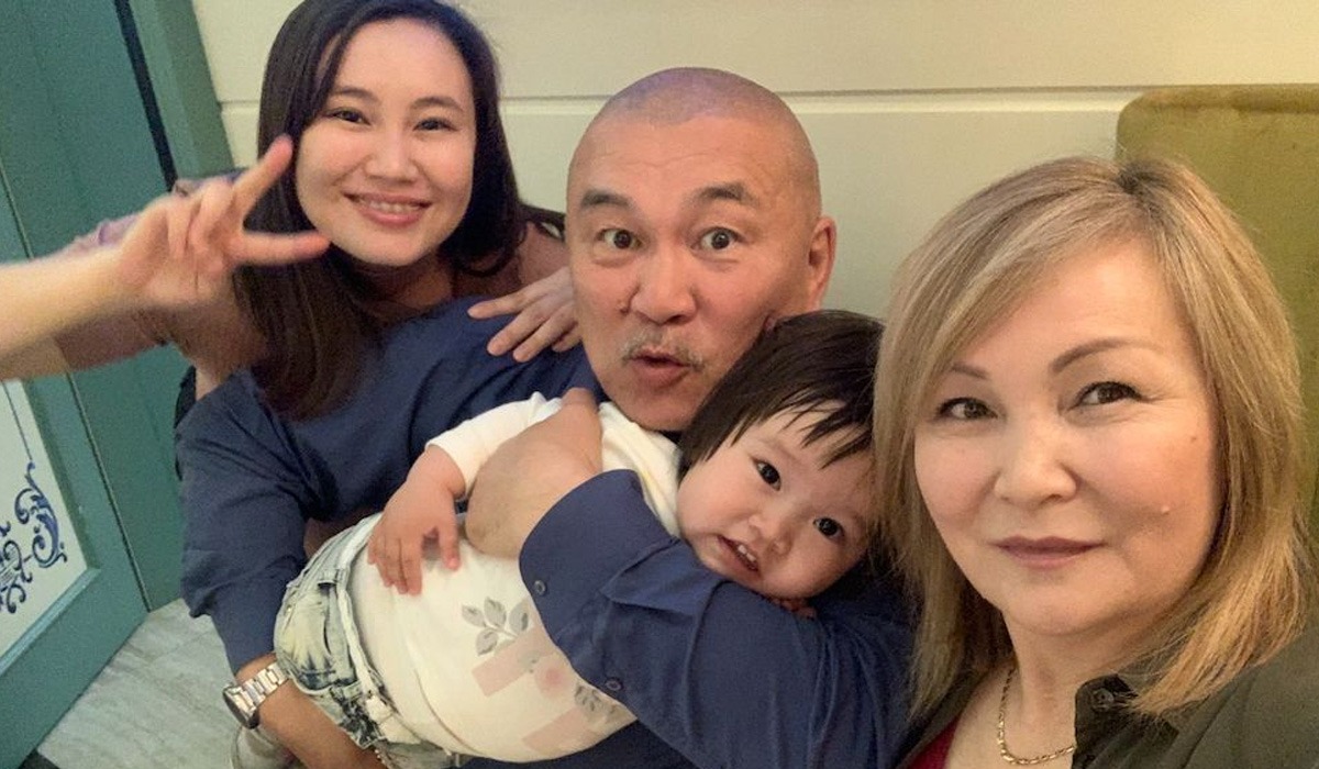 Порно үйі қатыгез.