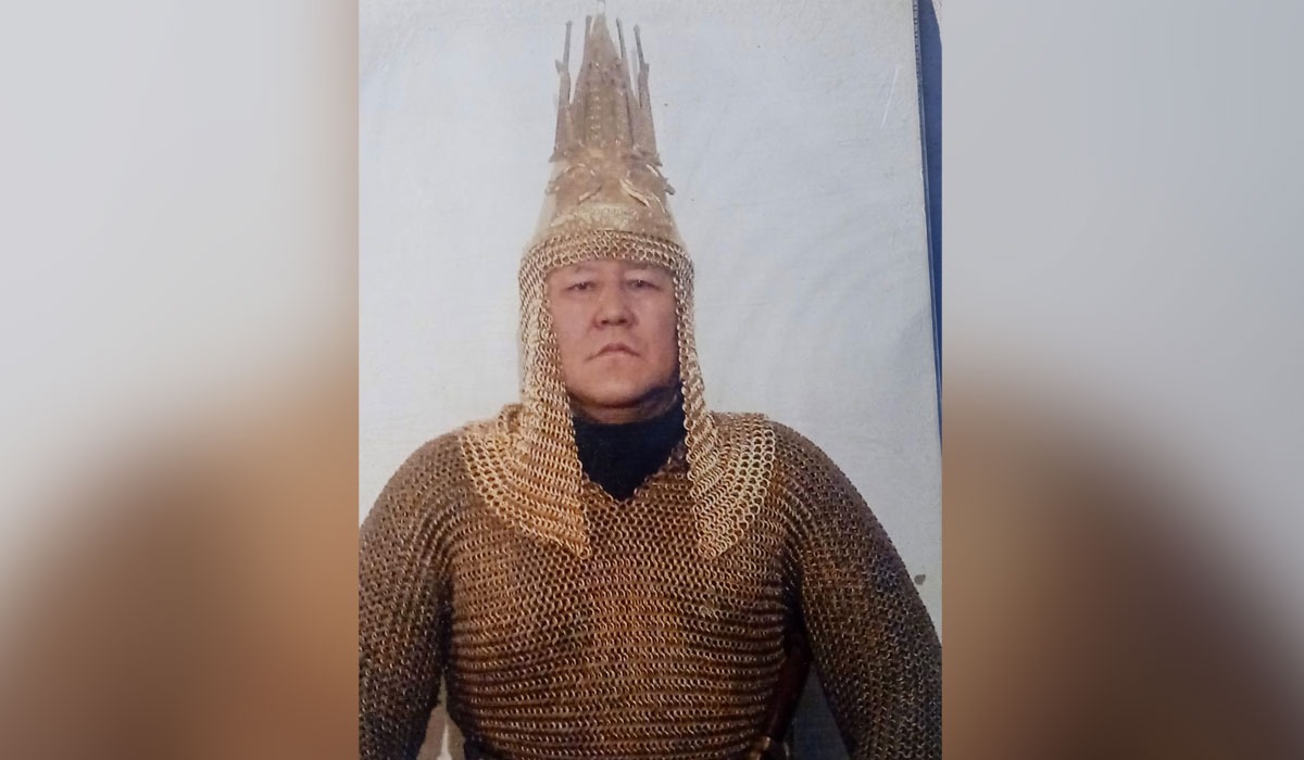 Өзін арбаға берді